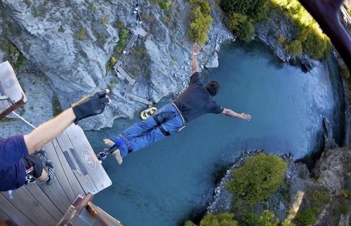 Bungee Jumping in Queenstown